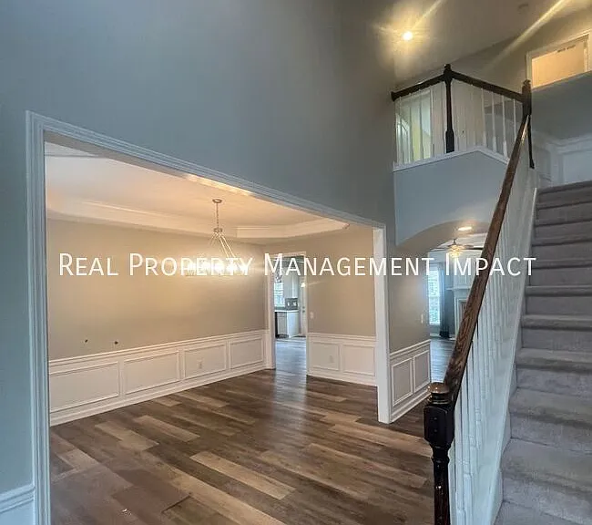 5434 Wind Mountain Ln — Photo 3