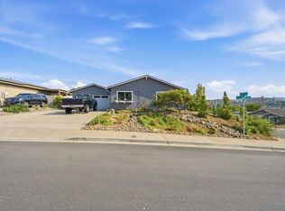 13323 Appaloosa Dr, Lakeside, CA 92040