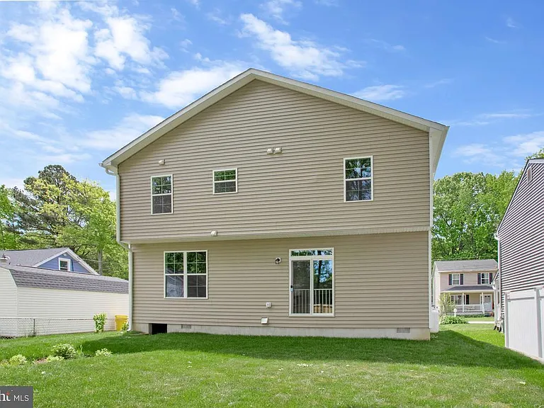 1316 Juniper St — Photo 35