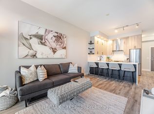 28 Linden St #2207, Toronto, ON M4Y 0A4