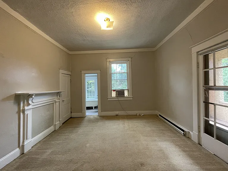 3723 S Amherst Hwy #A — Photo 8