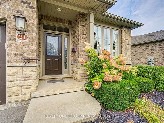 4th image of 30 Cedar St #21