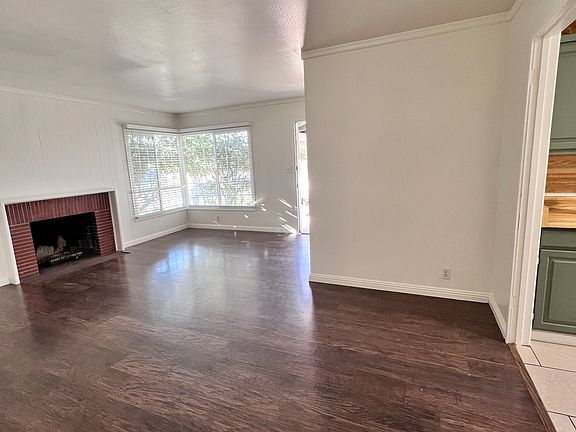 5th image of 3107 Hampshire Dr