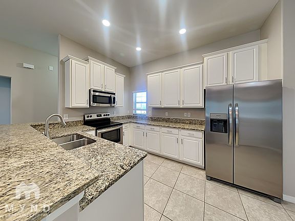 5th image of 18105 Arbor Crest Dr