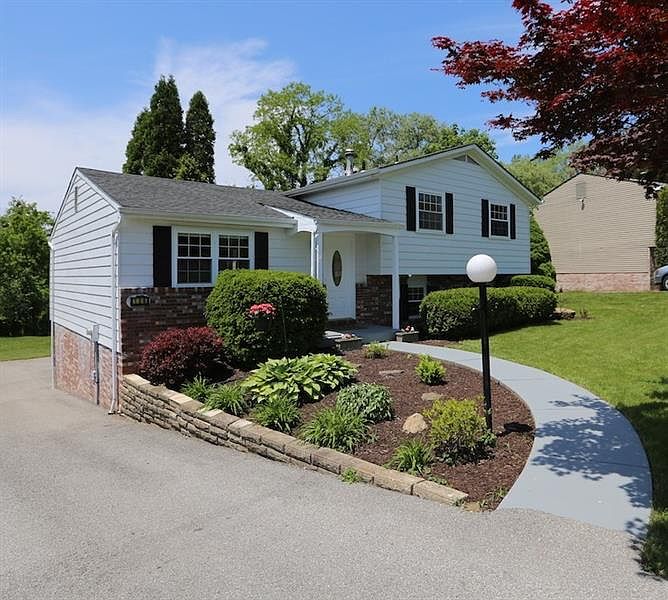2nd image of 106 Darnley Dr