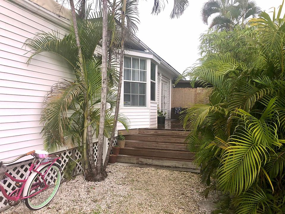 2nd image of 31017 Avenue I