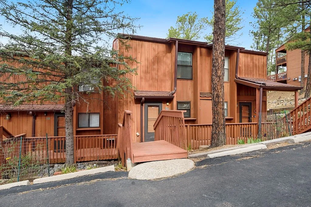 Building Photo - 604 White Mountain Dr #702