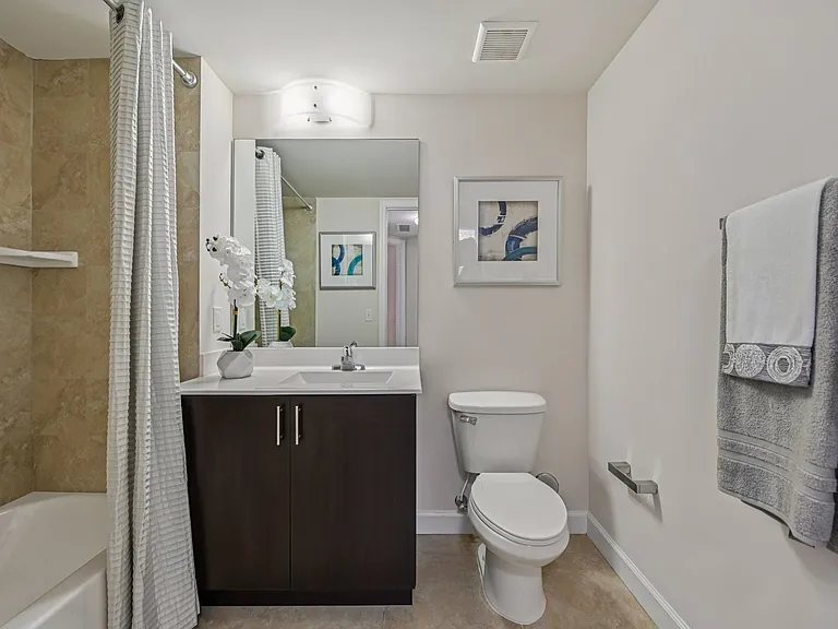 Gran Vista at Doral — Photo 9