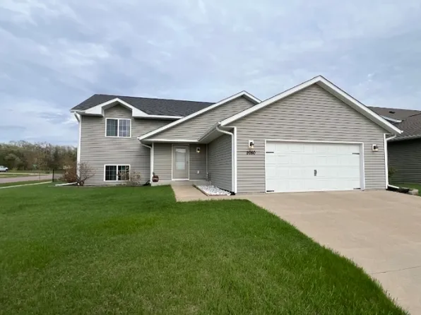 2080 Pratt Cir, Saint Peter, MN 56082
