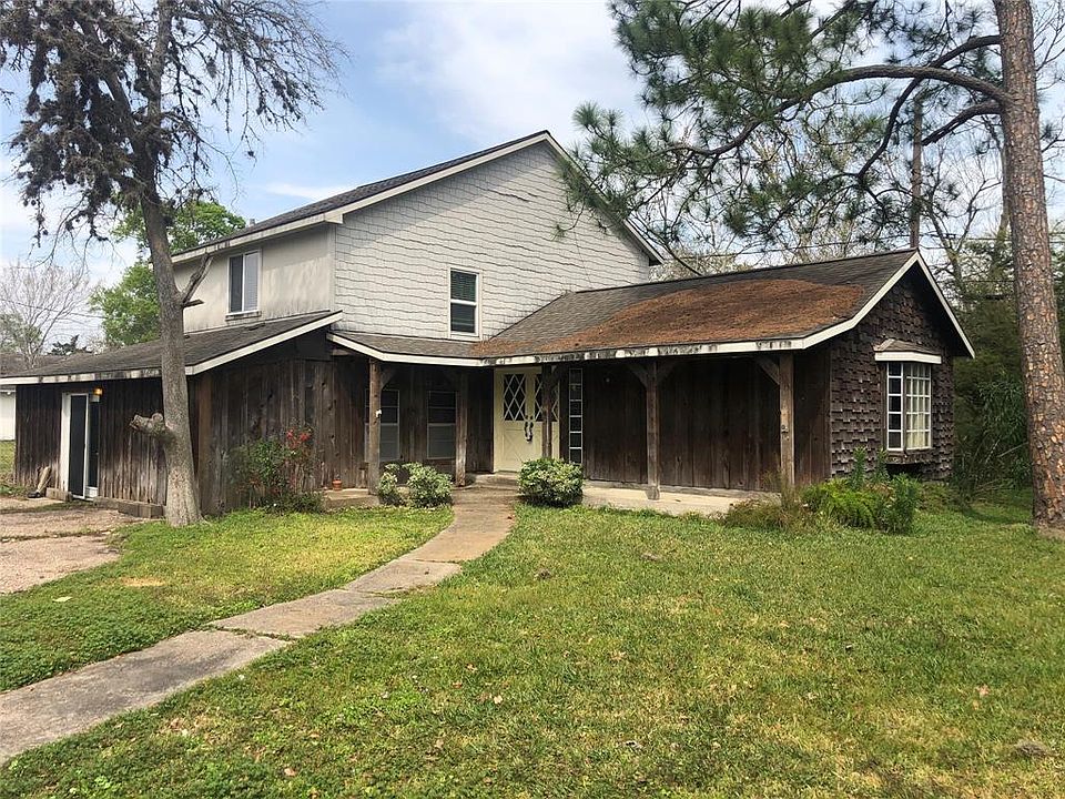1st image of 322 Bayshore Dr