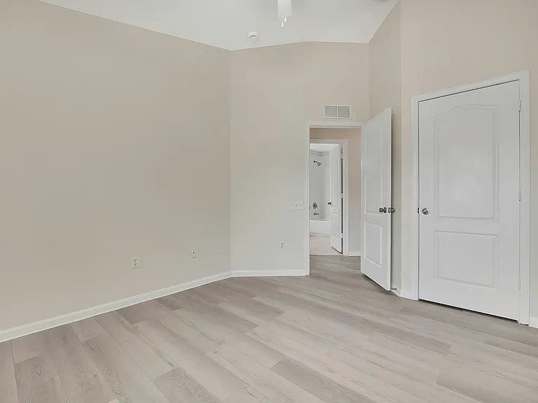 26548 Castleview Way — Photo 4