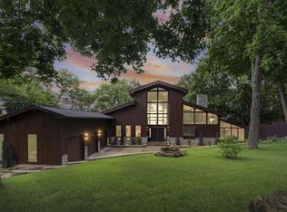 1555 Crescent Hills DRIVE, La Crescent, MN 55947