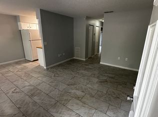 4208 SW 71st Ter APT B, Gainesville, FL 32608