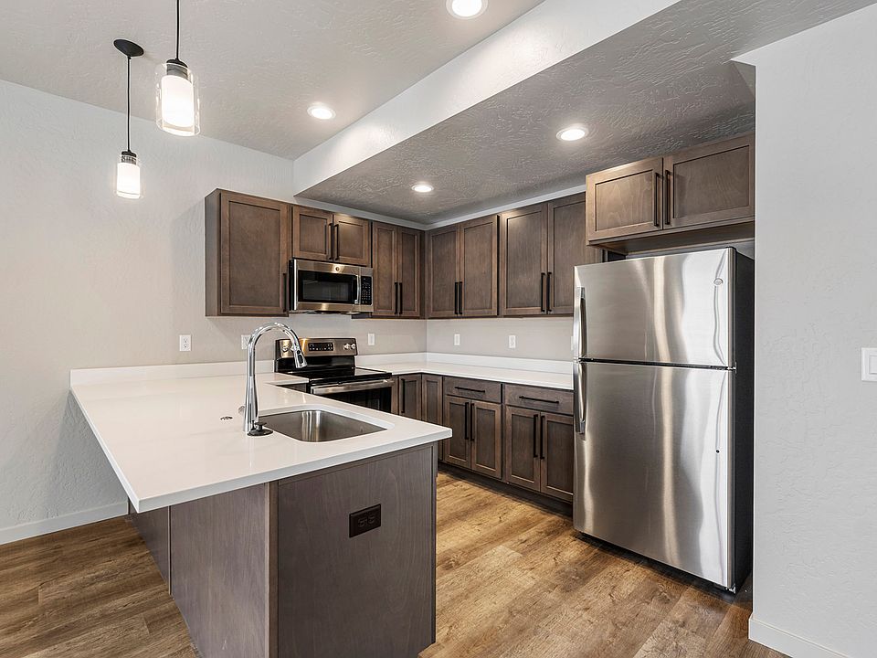 1st image of 1566 N 13th St #1606