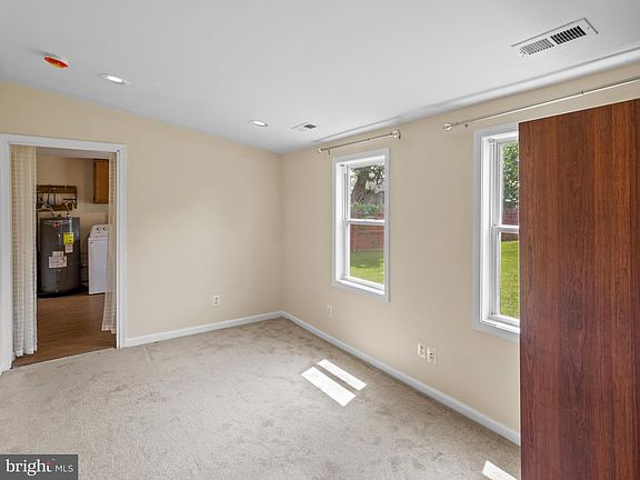 4th image of 8211 Northview Rd