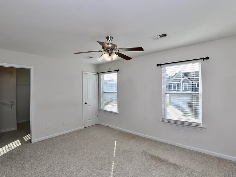 2943 Old Field Rd — Photo 54