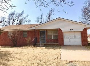 521 Main St, Canute, OK 73626