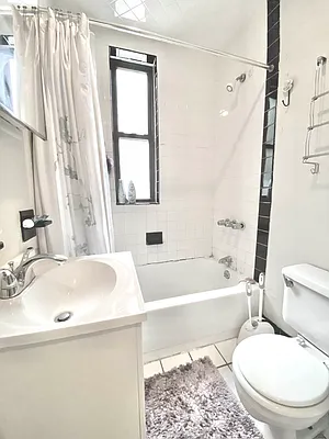 Rented by Bond New York | media 14