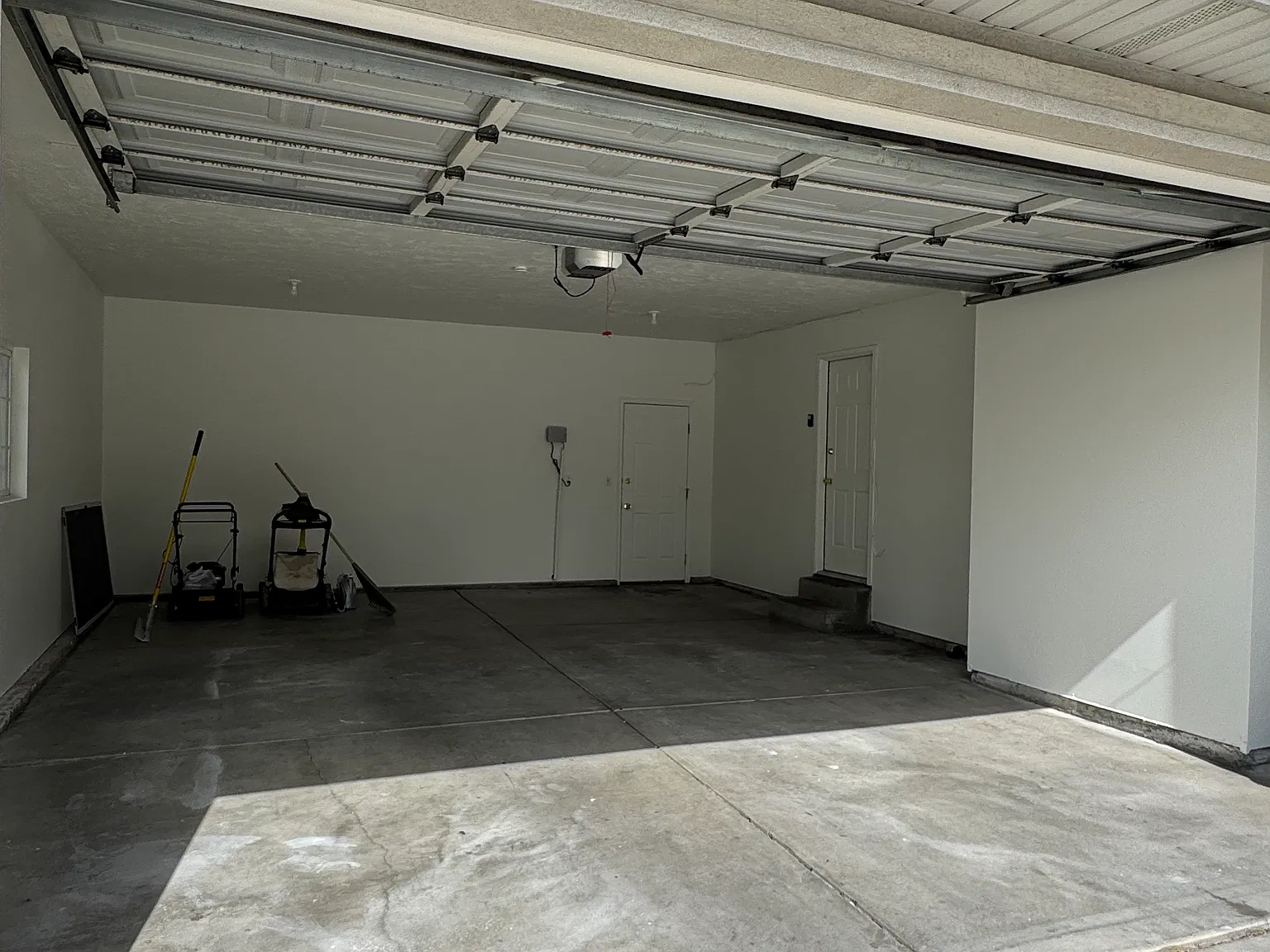 S 700 E, Sandy — Photo 2