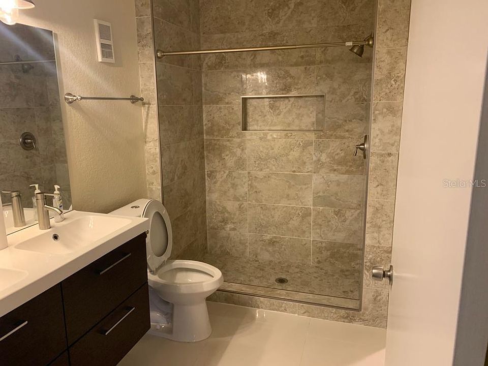 1st image of 7360 Westpointe Blvd APT 122