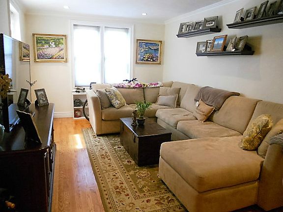 4th image of 21610 77th Ave #6M