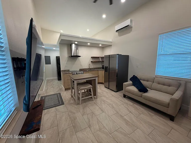 433 Crystalmist Rd NW — Photo 11