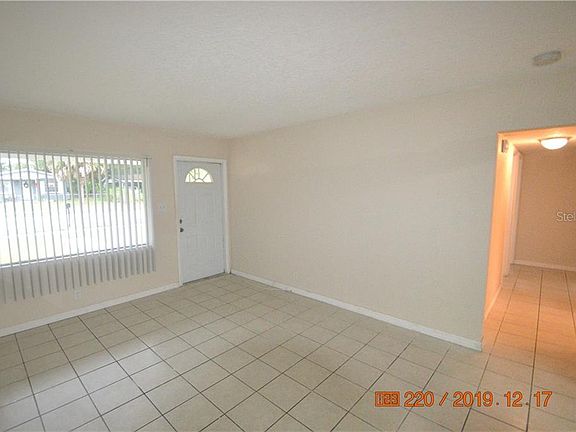 4th image of 1809 E Bougainvillea Ave