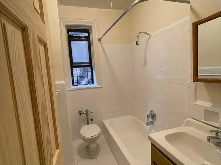 Knox Pl — Photo 4