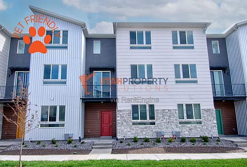 1008 W 430 S Photo 1
