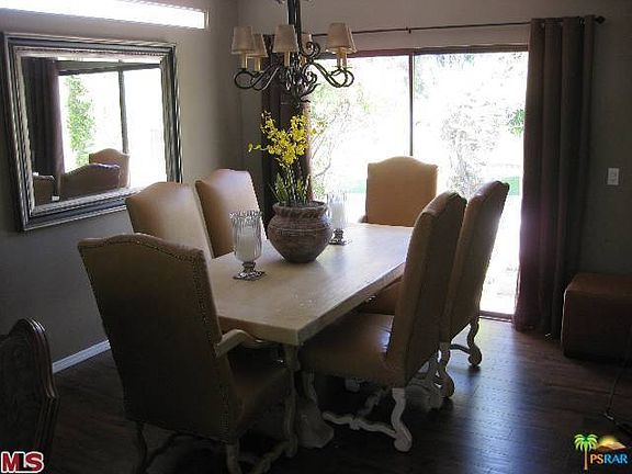 5th image of 587 N Saturmino Dr