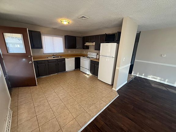 3rd image of 7024 SW Crestwood Dr