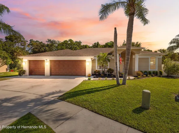 8125 Setters Point Dr, New Port Richey, FL 34653