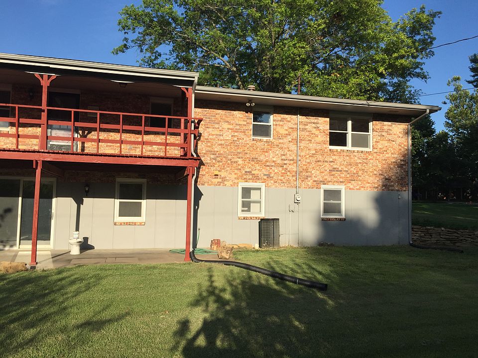 1st image of 2631 SE Bennett Dr