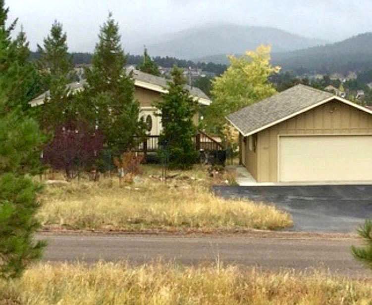 1st image of 727 Ponderosa Ln