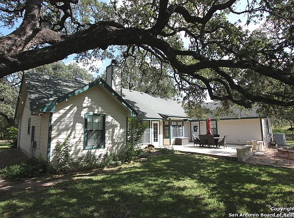 2nd image of 350 Marx Ln
