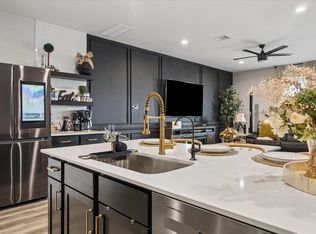 3034 Crown Gate Dr, Houston, TX 77047