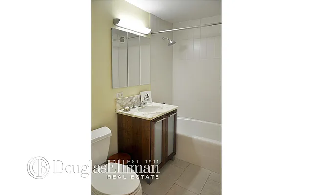 Sold by Douglas Elliman | media 25