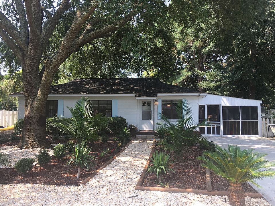 1st image of 1479 Hindman Ave