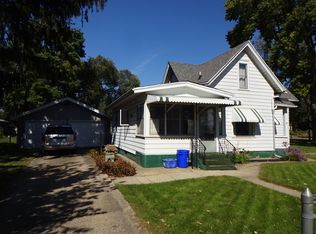 1329 Seminary St, Rockford, IL 61104