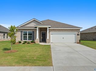 155 Heritage Lakes Blvd, New Market, AL 35761