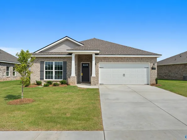 155 Heritage Lakes Blvd, New Market, AL 35761