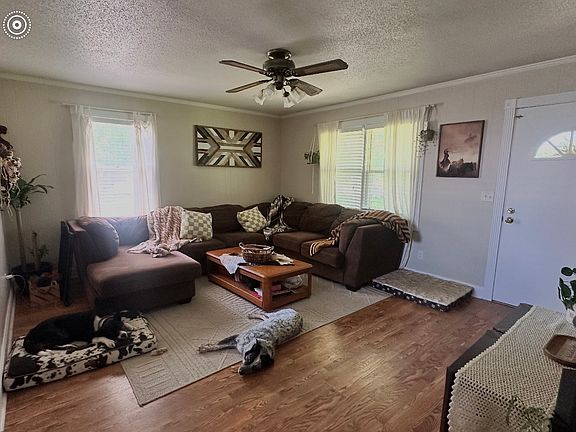 3rd image of 4200 Metropolis Lake Rd