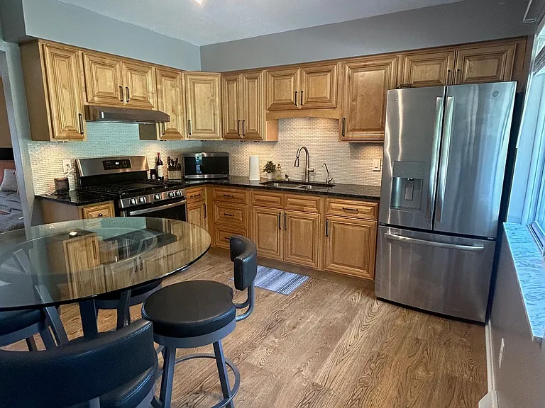 4579 Provens Dr — Photo 5