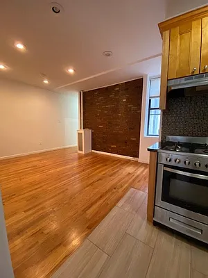 Rented by JM Preston Properties LLC | media 13