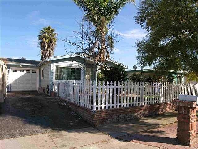 1st image of 1613 Calle Dulce