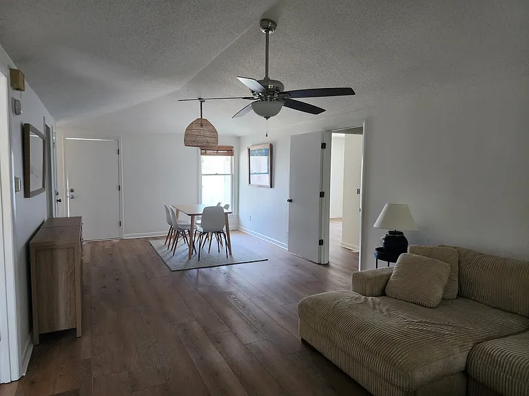 4 Sandpiper Ct — Photo 6