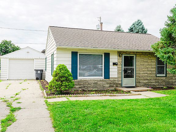 2nd image of 3309 4th Ave