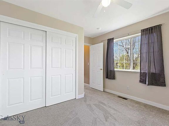 4th image of 101 Michael Grove Ave #1