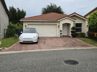 2106 Little Torch St, Riviera Beach, FL 33407