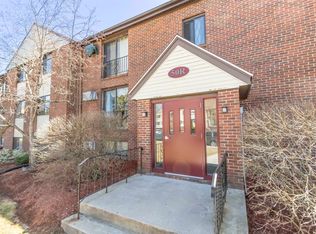 50R English Village Rd #102, Manchester, NH 03102